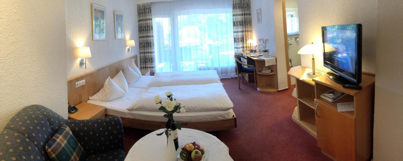 HOTEL-RESTAURANT BREITENBACHER HOF HÜRTH 3* (Deutschland) - von € 113